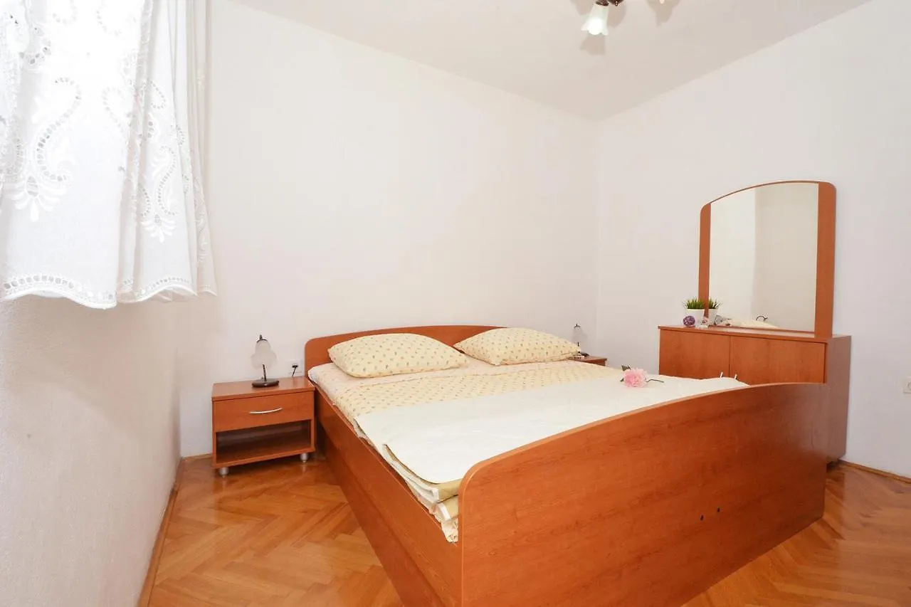 Apartments Nedjeljko Trogir 0*,  Croatia