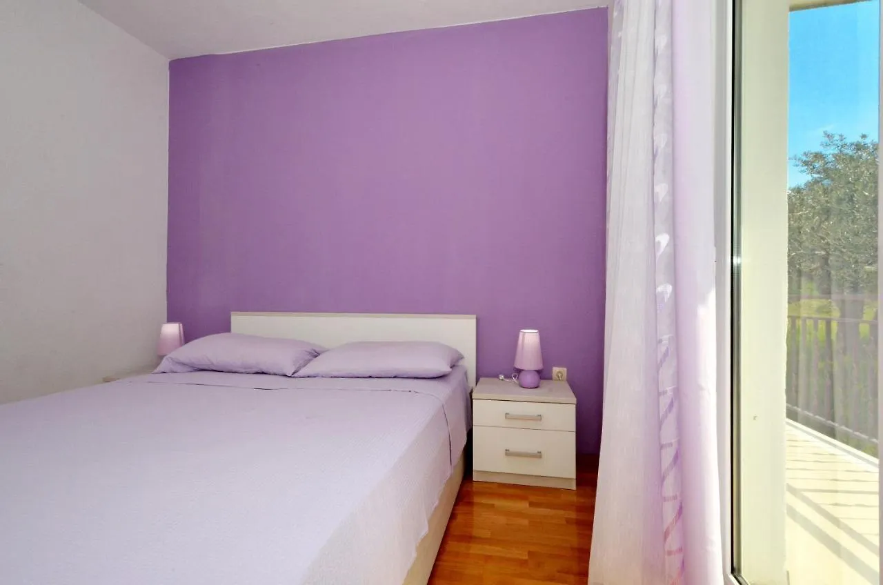Apartments Nedjeljko Trogir