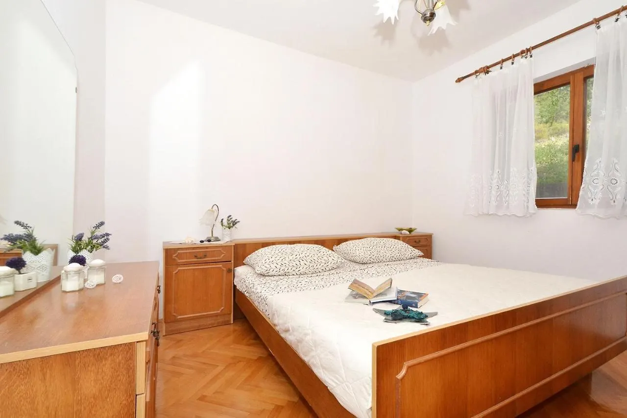 Apartments Nedjeljko Trogir