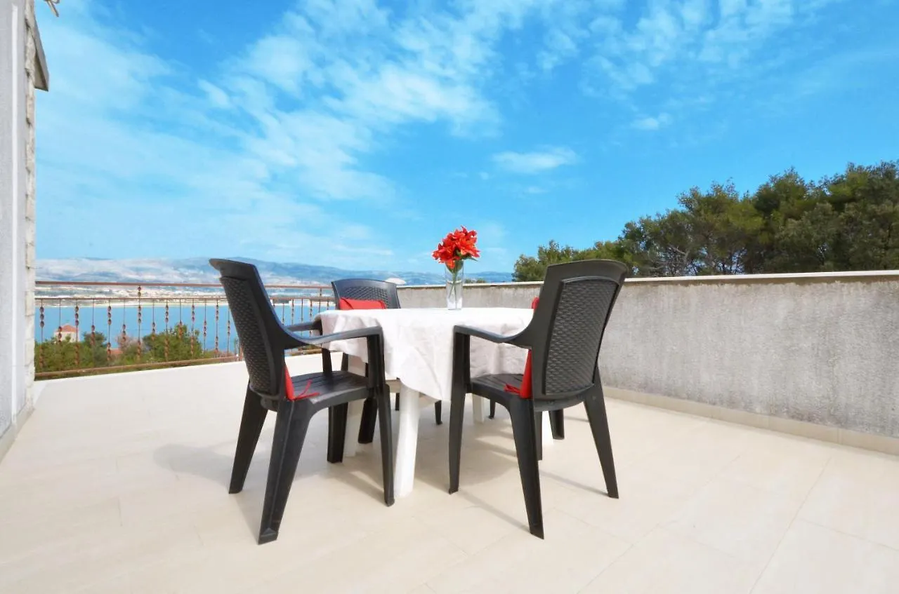 Apartments Nedjeljko Trogir