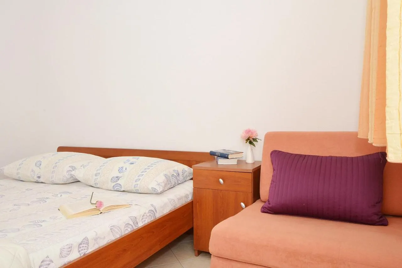 Apartments Nedjeljko Trogir