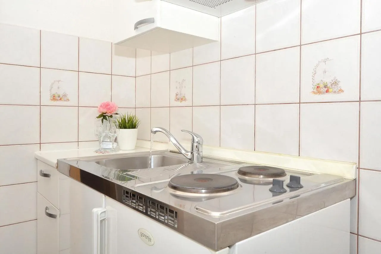 Apartments Nedjeljko Τρογκίρ Κροατία